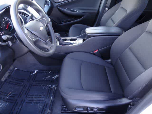 Thumbnail: 2024 Chevrolet Malibu - 6