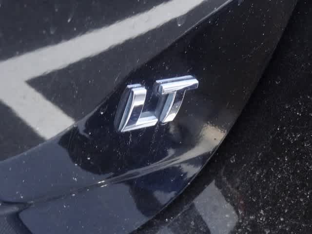 Thumbnail: 2017 Chevrolet Equinox - 19