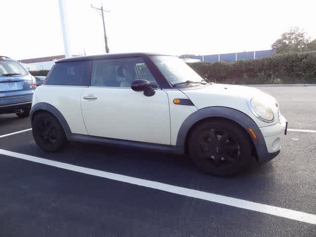Thumbnail: 2010 MINI Cooper - 4