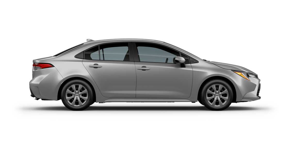 2025 Toyota Corolla LE 12