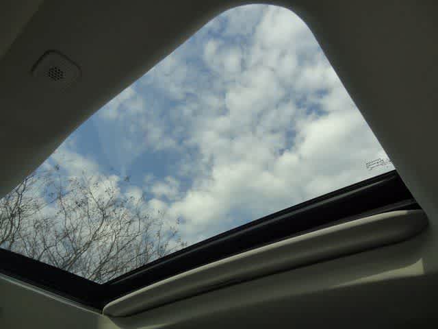 Thumbnail: 2023 Toyota Highlander - 7