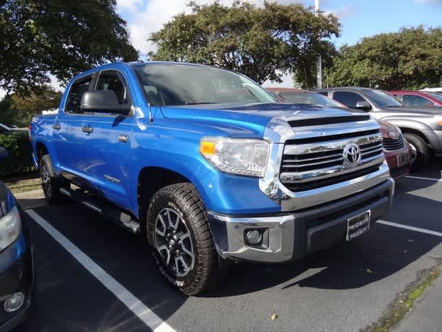 Thumbnail: 2016 Toyota Tundra - 3
