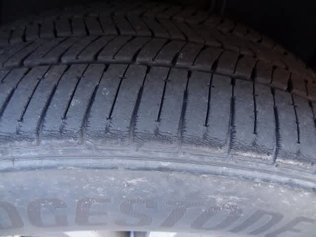 Thumbnail: 2015 Toyota Highlander - 14