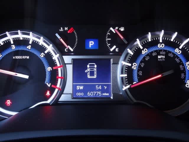 Thumbnail: 2019 Toyota 4Runner - 21
