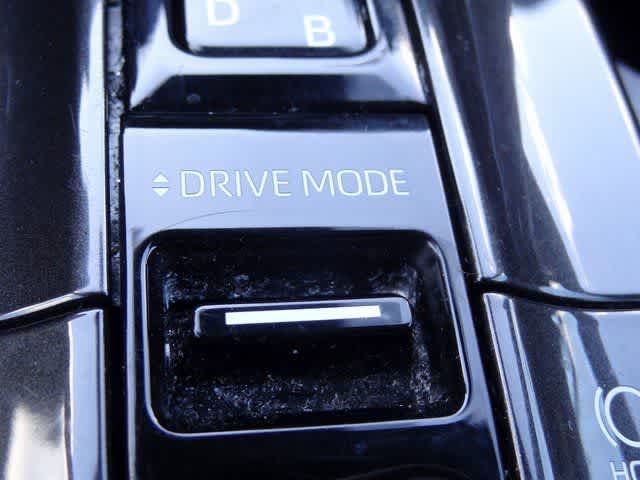 Thumbnail: 2024 Toyota Crown - 32