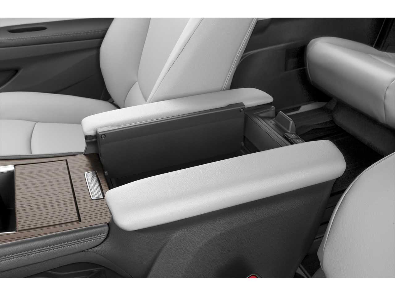 Thumbnail: 2023 Toyota Sienna - 10