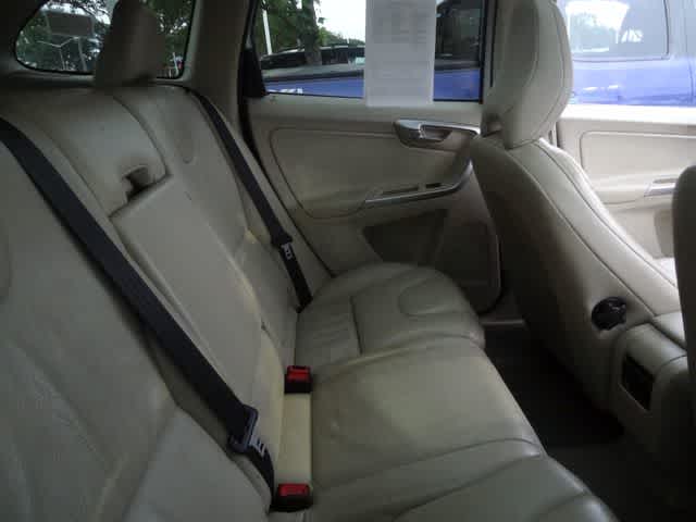 Thumbnail: 2010 Volvo XC60 - 11