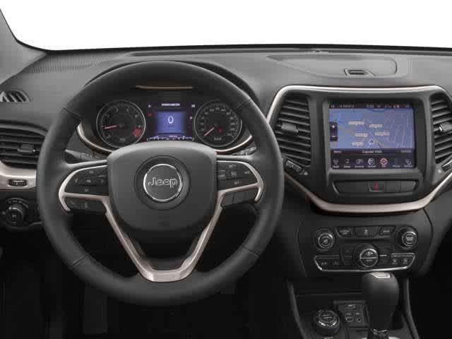 Thumbnail: 2017 Jeep Cherokee - 7