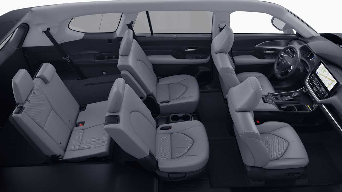 Thumbnail: 2025 Toyota Grand Highlander - 22