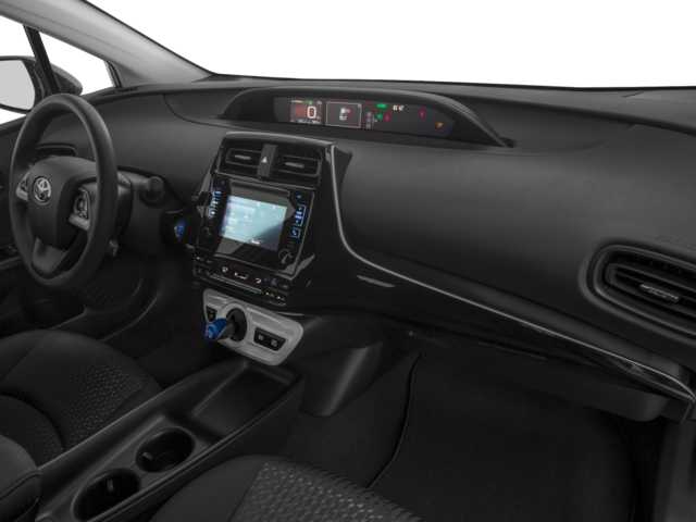 Thumbnail: 2018 Toyota Prius - 4