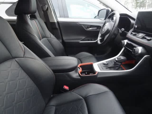 Thumbnail: 2024 Toyota RAV4 - 10