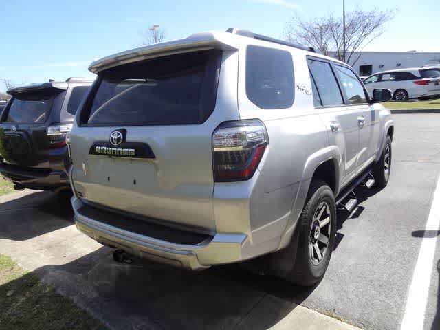 Thumbnail: 2022 Toyota 4Runner - 6