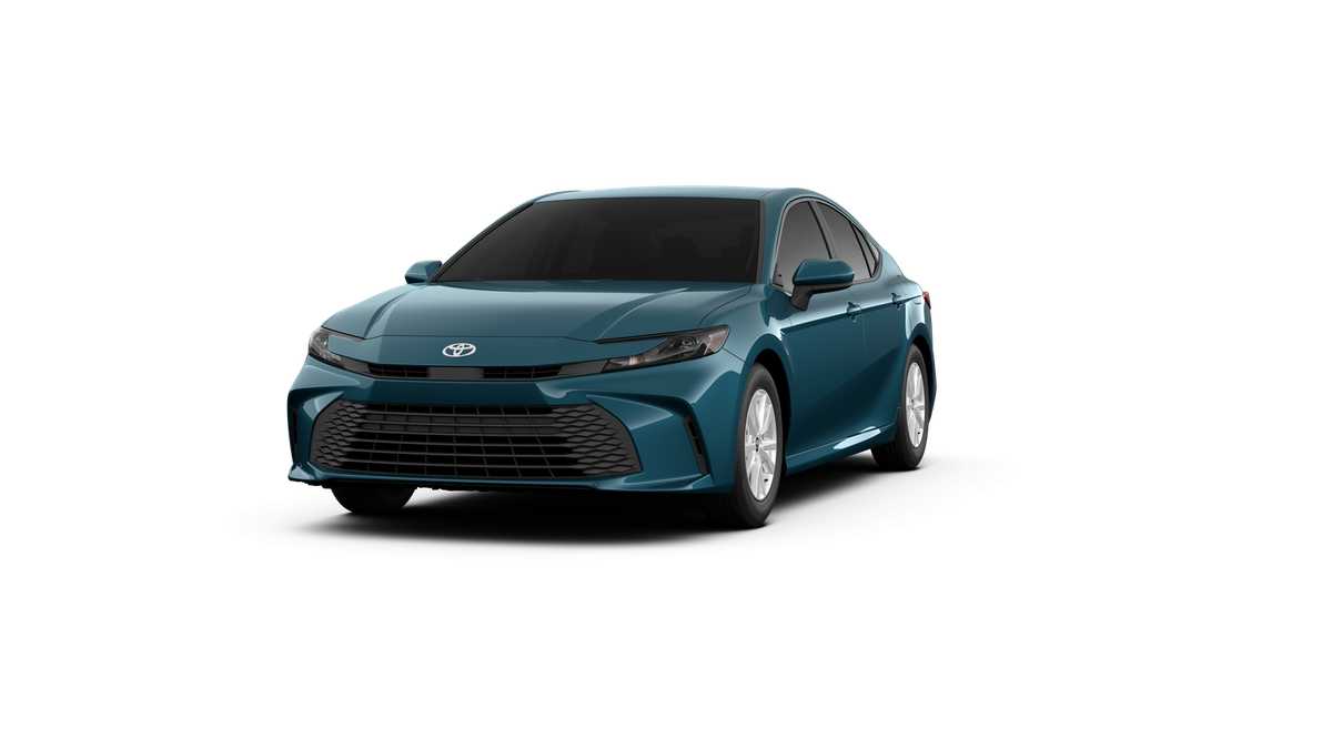 Thumbnail: 2025 Toyota Camry - 18