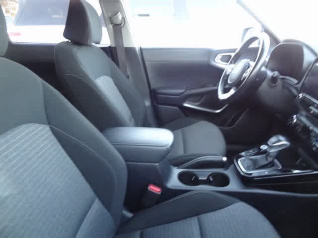 Thumbnail: 2023 Kia Soul - 8