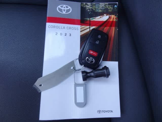 Thumbnail: 2023 Toyota Corolla Cross - 30