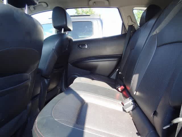 Thumbnail: 2012 Nissan Rogue - 15