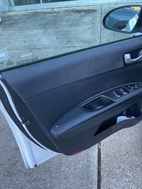 Thumbnail: 2018 Kia Optima - 10