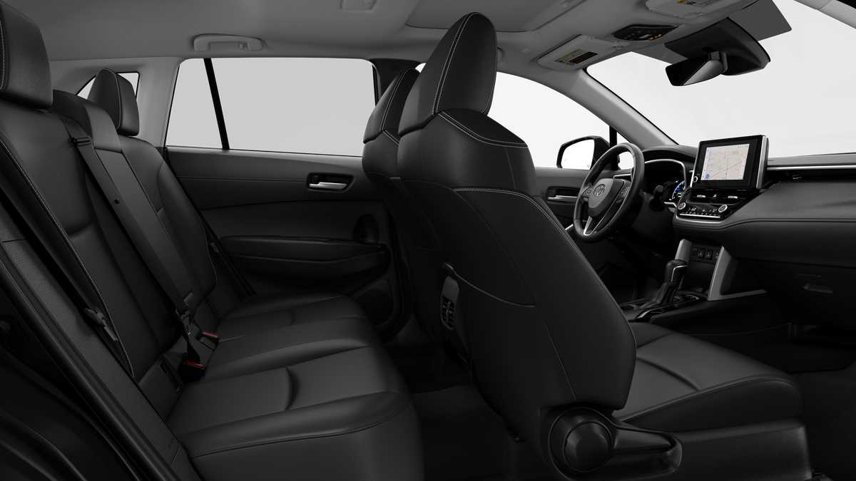 Thumbnail: 2025 Toyota Corolla Cross - 21
