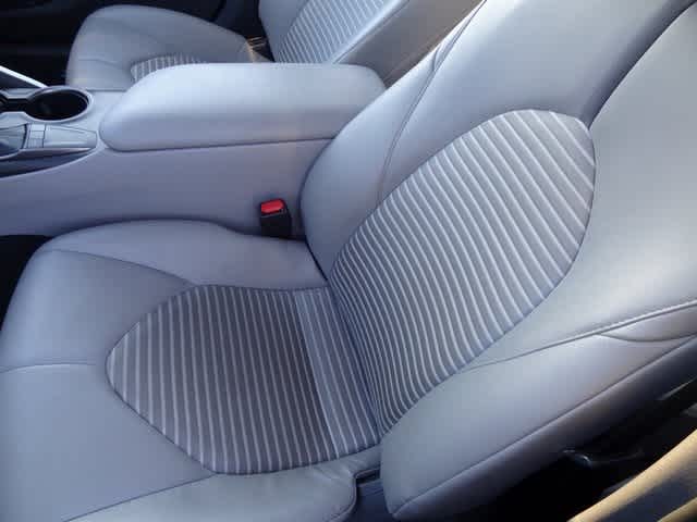 Thumbnail: 2023 Toyota Camry - 8