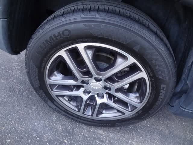 Thumbnail: 2017 Jeep Compass - 24