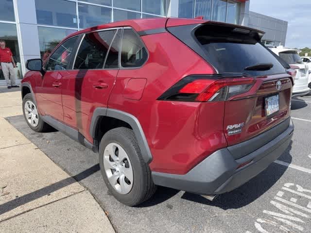 Thumbnail: 2022 Toyota RAV4 - 8