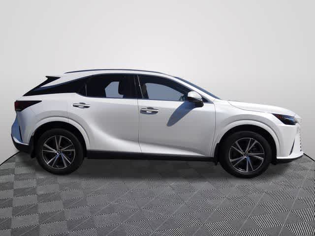 Thumbnail: 2023 Lexus RX - 4