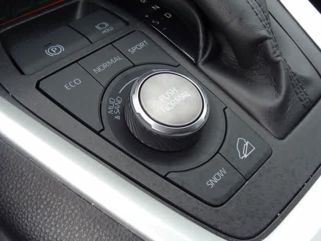 Thumbnail: 2024 Toyota RAV4 - 11