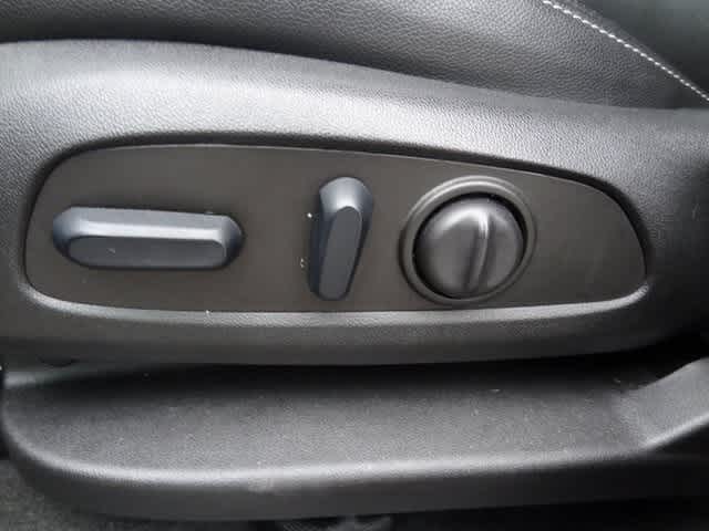 Thumbnail: 2023 GMC Terrain - 7