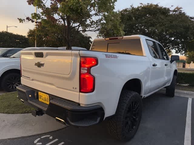Thumbnail: 2021 Chevrolet Silverado 1500 - 4