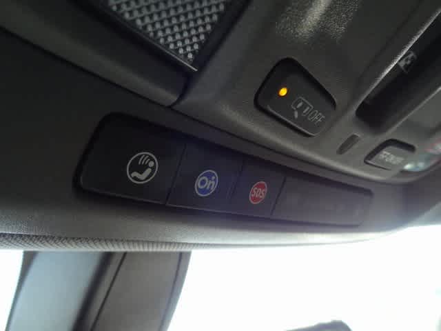 Thumbnail: 2019 Chevrolet Silverado 1500 - 23