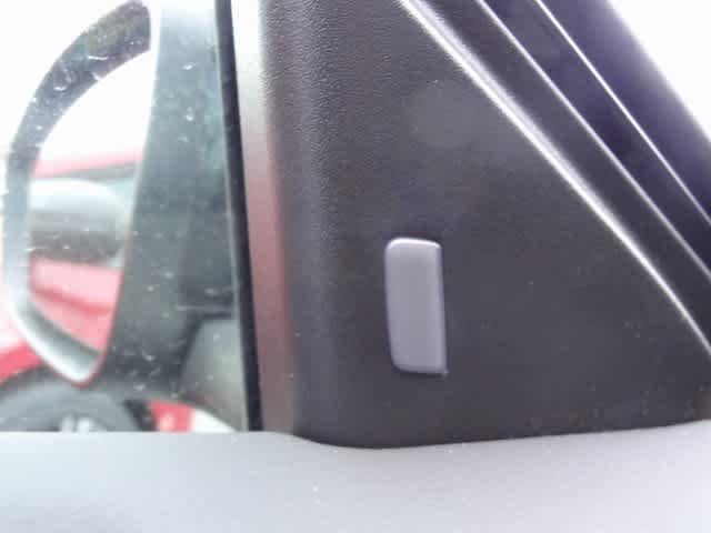 Thumbnail: 2022 Nissan Sentra - 20