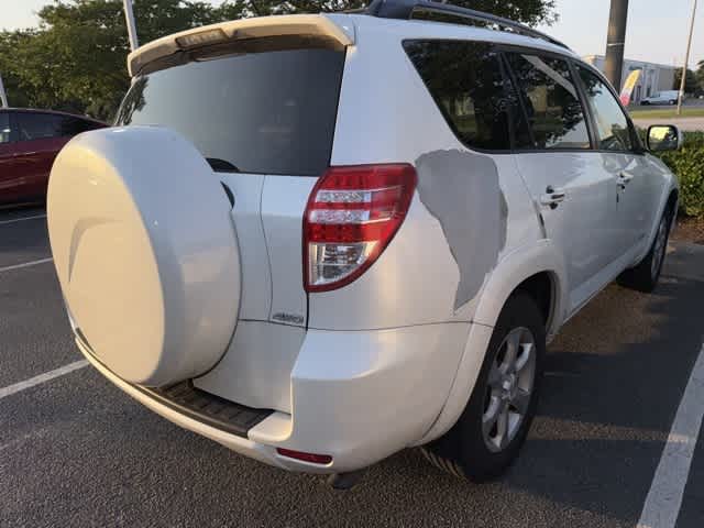 Thumbnail: 2010 Toyota RAV4 - 6