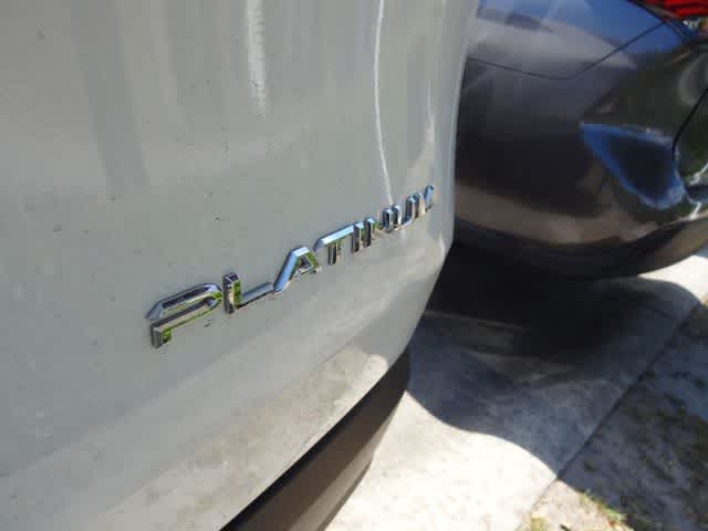 Thumbnail: 2024 Toyota Grand Highlander - 7