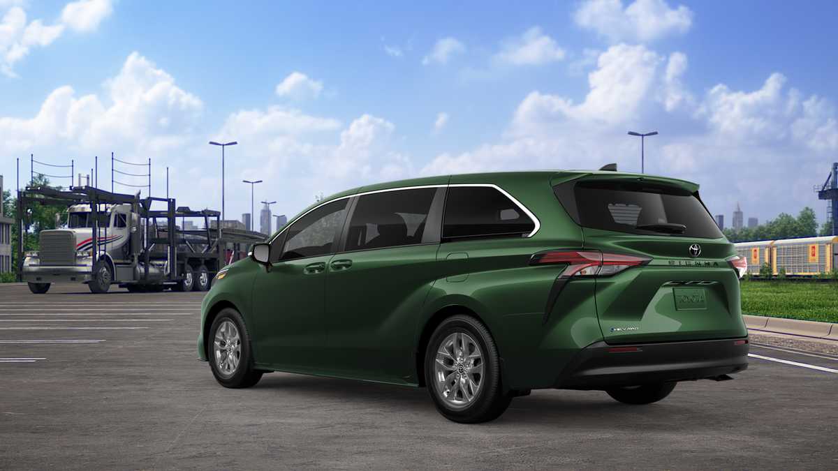 Thumbnail: 2026 Toyota Sienna - 6