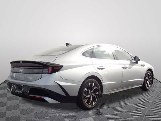 Thumbnail: 2025 Hyundai Sonata - 3