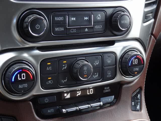 Thumbnail: 2016 Chevrolet Tahoe - 34