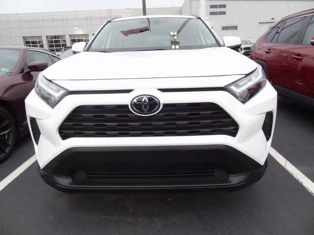 2024 Toyota RAV4 XLE 2