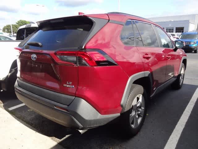 Thumbnail: 2020 Toyota RAV4 - 4