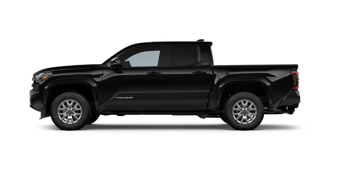 Thumbnail: 2025 Toyota Tacoma - 4