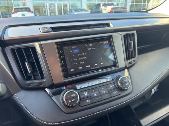 Thumbnail: 2016 Toyota RAV4 - 2