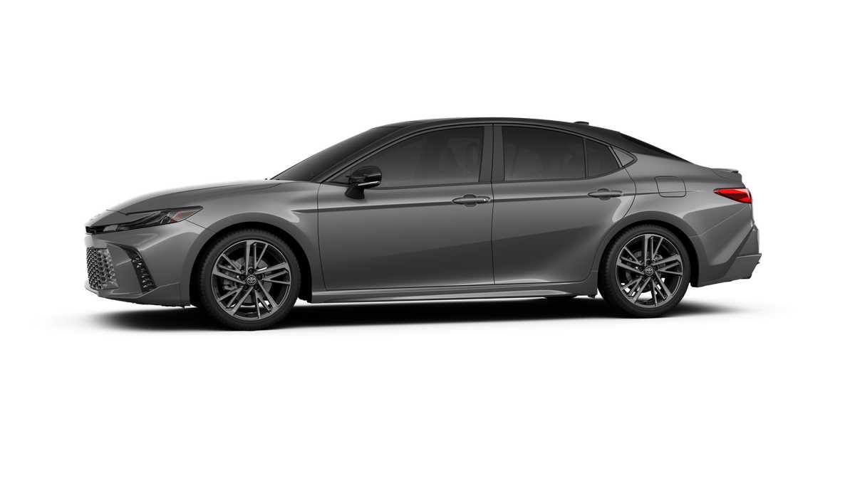 Thumbnail: 2025 Toyota Camry - 3