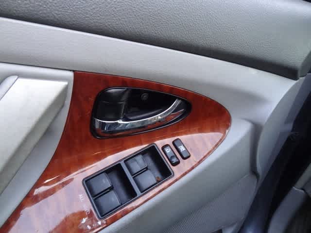 Thumbnail: 2011 Toyota Camry - 7