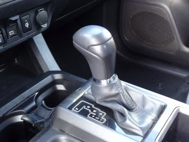 Thumbnail: 2023 Toyota Tacoma - 14