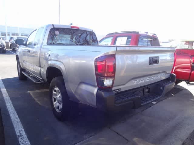 Thumbnail: 2022 Toyota Tacoma - 4