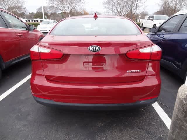 Thumbnail: 2015 Kia Forte - 5