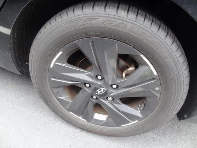 Thumbnail: 2023 Hyundai Elantra - 12