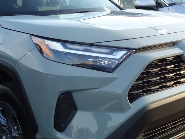 Thumbnail: 2023 Toyota RAV4 - 16