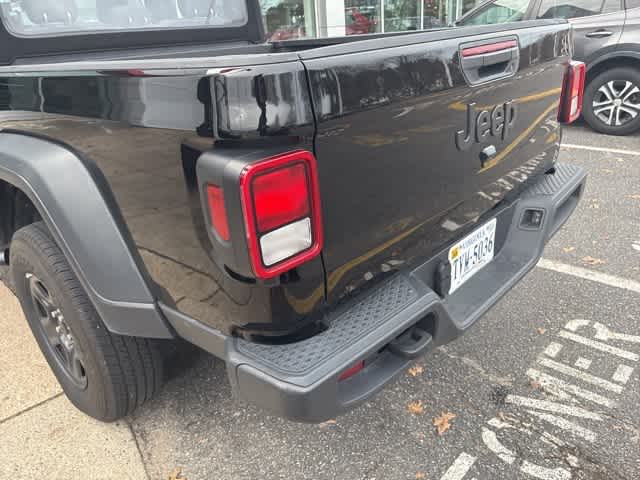 Thumbnail: 2024 Jeep Gladiator - 5