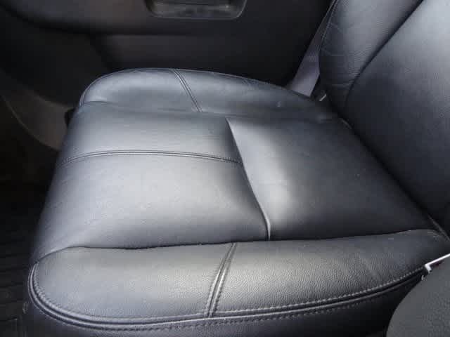 Thumbnail: 2012 Chevrolet Avalanche 1500 - 13