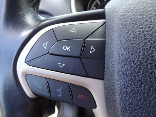Thumbnail: 2015 Jeep Cherokee - 14